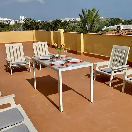 Appartamento Apartbeach Atico Y Vistas Club Nautico