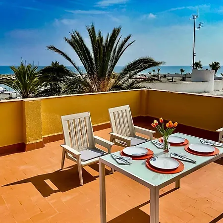 Apartbeach Atico Y Vistas Club Nautico *
